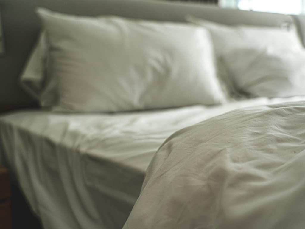 maison-chambre-hotes-montpellier-herault-cassiopee-lit-double